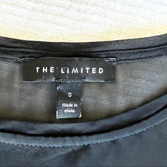 THE LIMITED Black Silk Chiffon Blouse - Picture 13 of 13